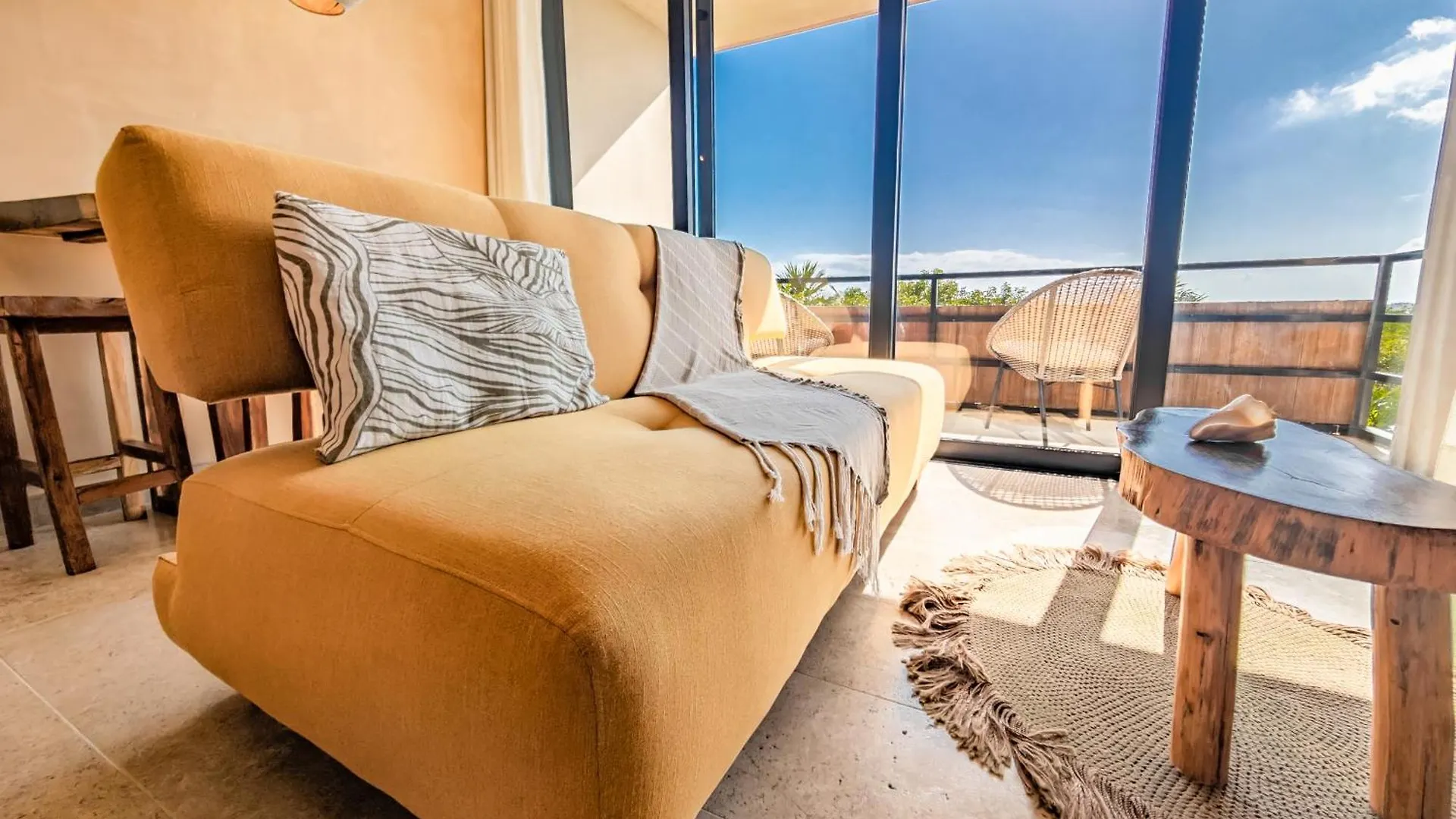 New Modern Apartment 1Bdr - Beach Access Tulum 0*,  Mexico