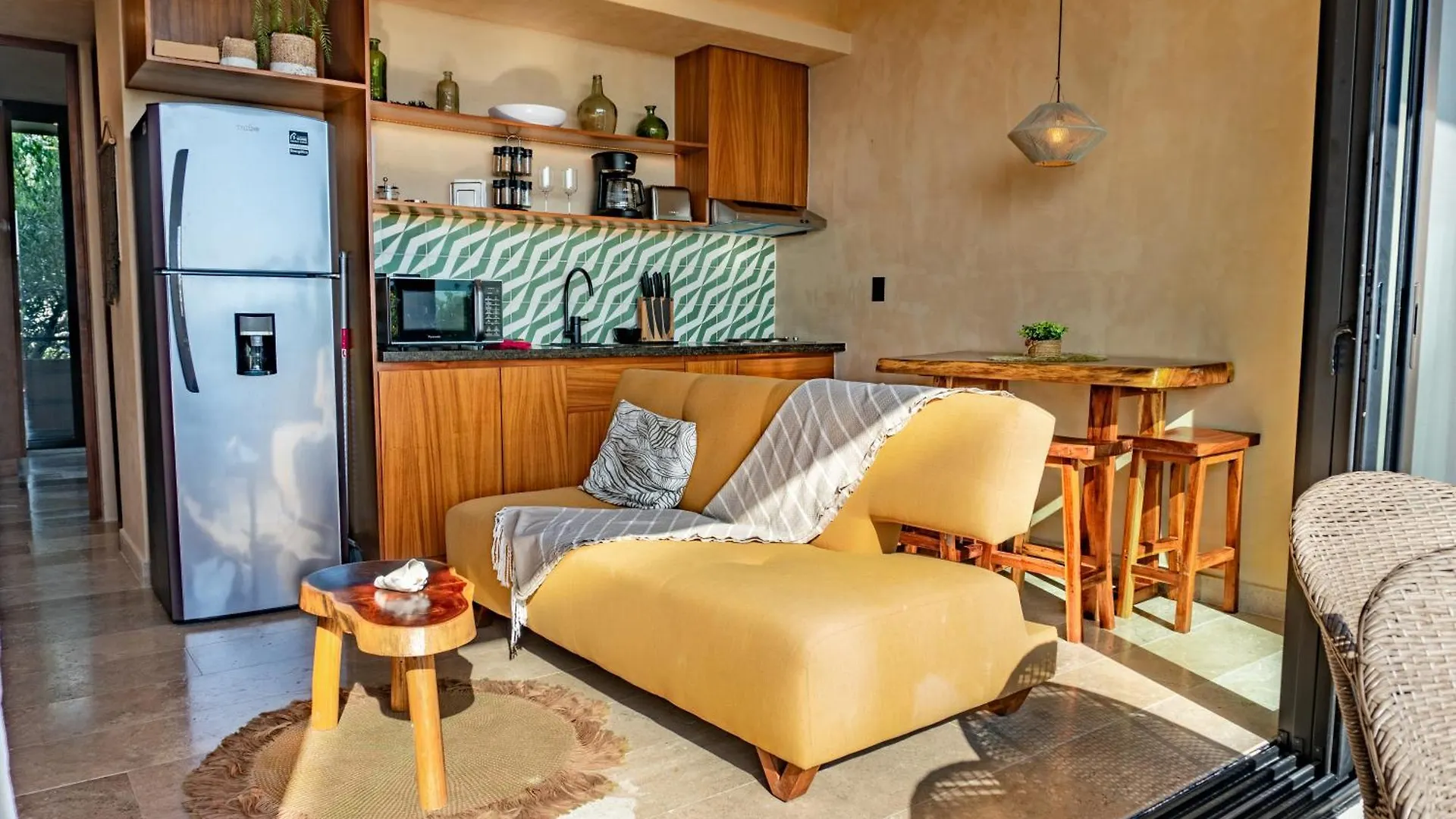 New Modern Apartment 1Bdr - Beach Access Tulum